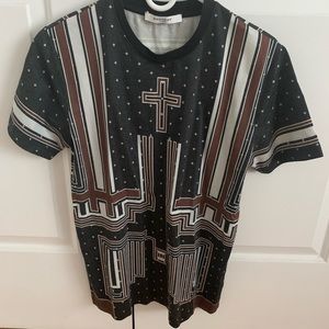 Givenchy T-shirt